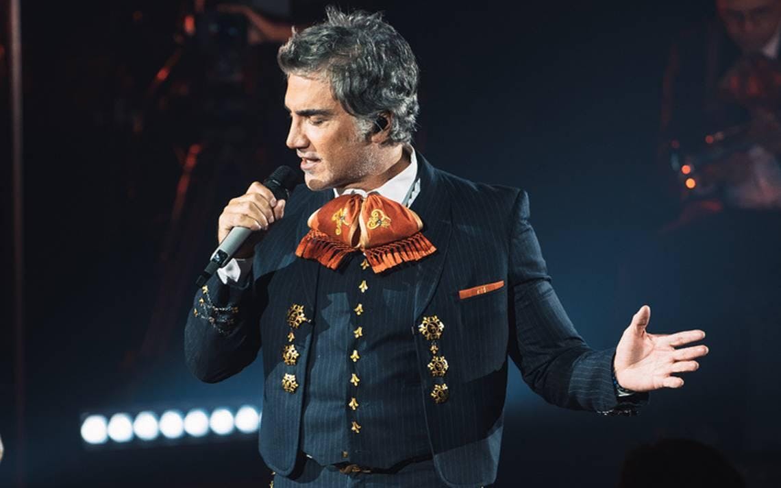Alejandro Fernández inicia con nueva música este año