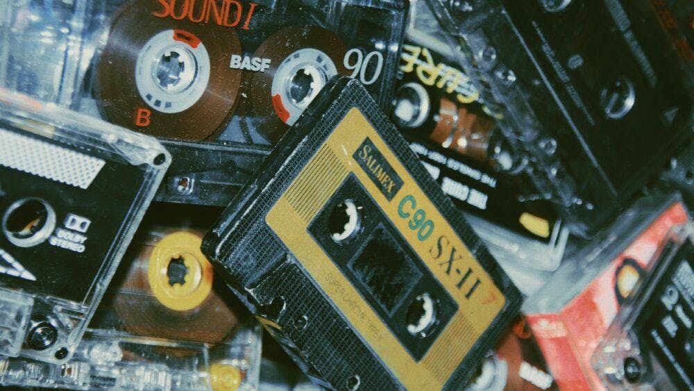 ¿LA MÚSICA REFLEJA O INFLUYE EN LA CULTURA POPULAR?