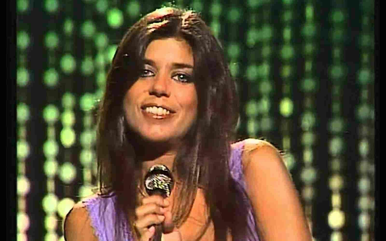 AMOR EN LOS 70: BALADAS QUE SONABAN EN LA DÉCADA
