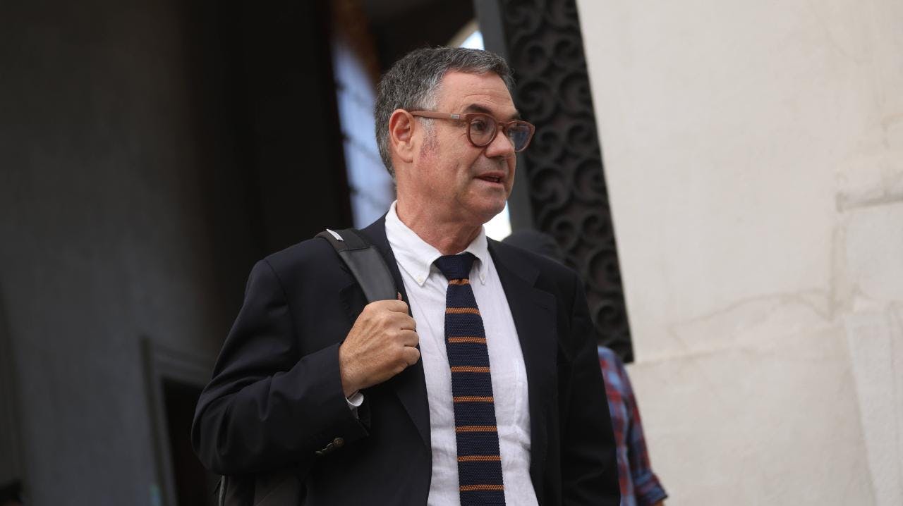 Senador Ossandón por posible tercer periodo de Piñera: “No tiene ninguna posibilidad porque si hay alguien que odia la gente en la calle es a él”