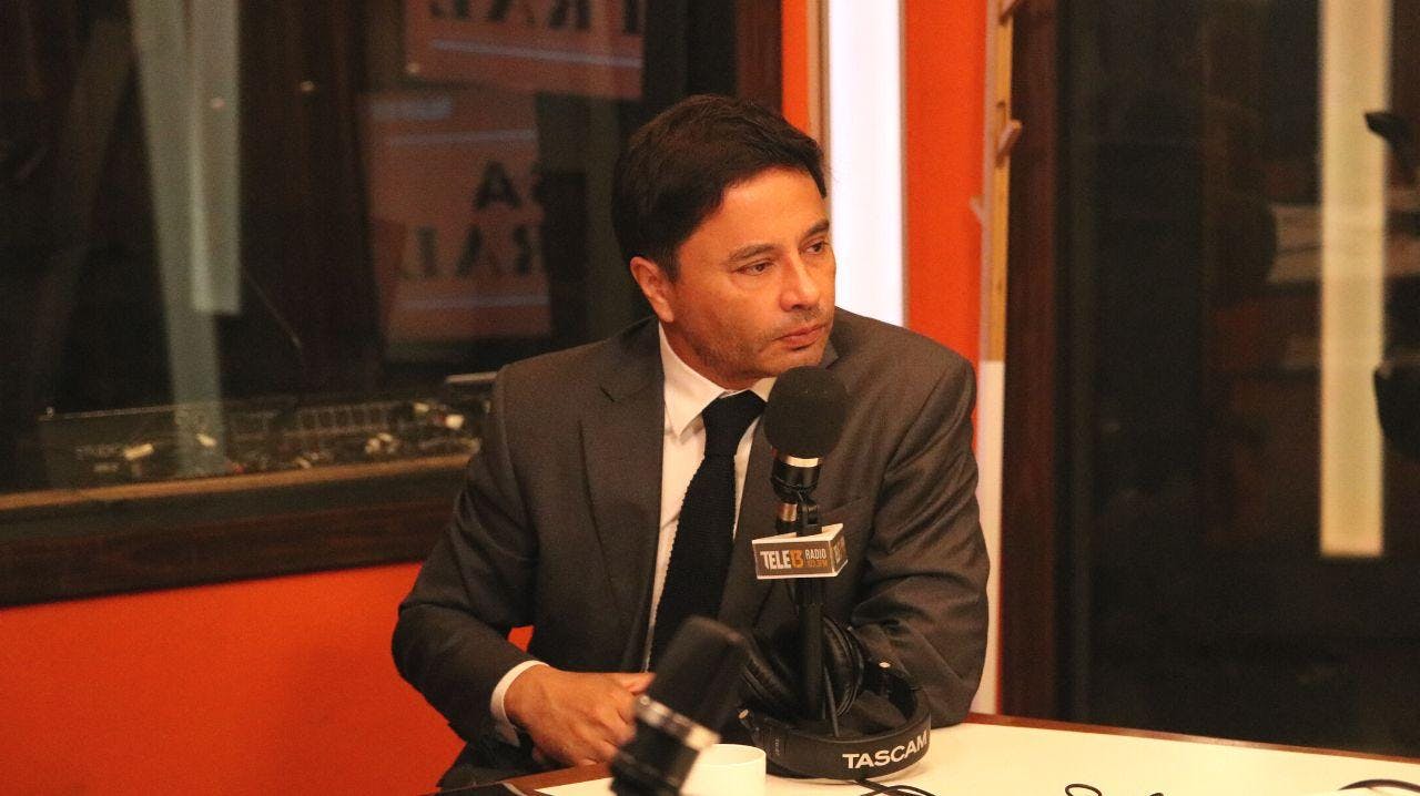 Alcalde Carter: “Nadie pretende impunidad para un oficial que cometa un crimen (…). Pero mientras no se pruebe, tenemos que confiar en el buen uso de esa arma de servicio”