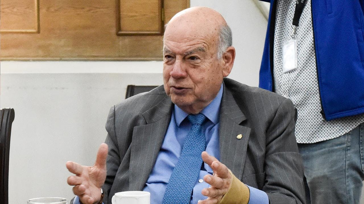 Senador José Miguel Insulza: “Condicionar proyectos de ley sobre seguridad pública a lo que se decida o no respecto a indultos, me parece equivocado