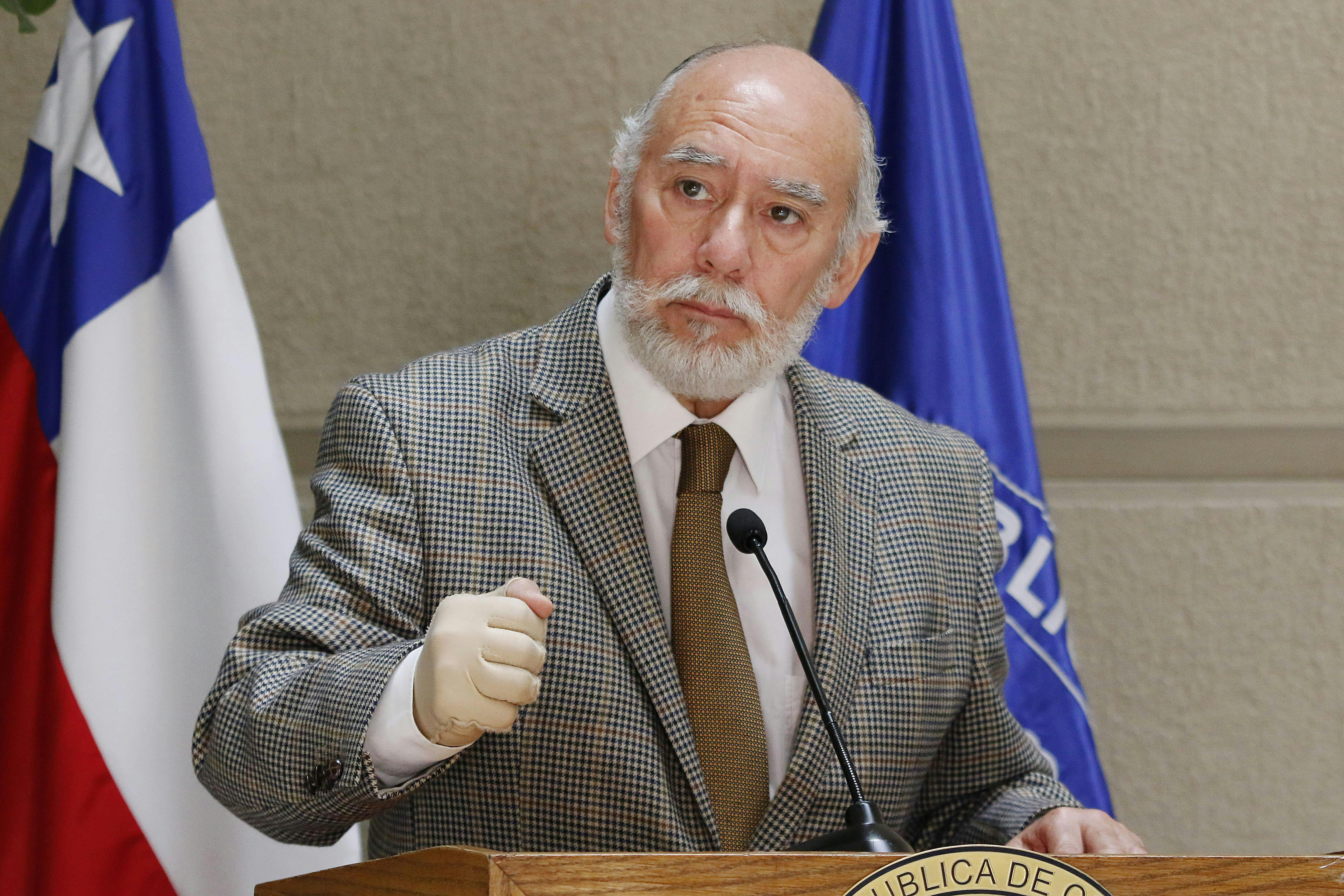 Senador Iván Flores (DC) por Ley Naín-Retamal: “Necesitamos que la policía tenga certezas, pero no queremos generar una sensación de impunidad”