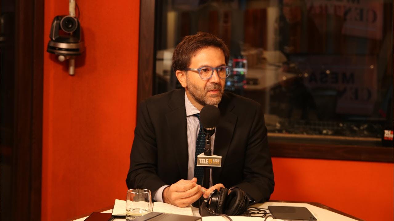 Francisco Saffie por los diálogos para el Pacto Tributario: “Se abordan temas como el impuesto a la renta, la evasión y en cómo se puede financiar de manera responsable el gasto público”