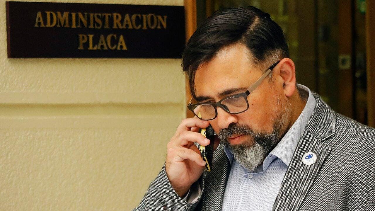 Diputado Víctor Pino: “Está complicado que se apruebe el próximo retiro de fondos de pensiones”