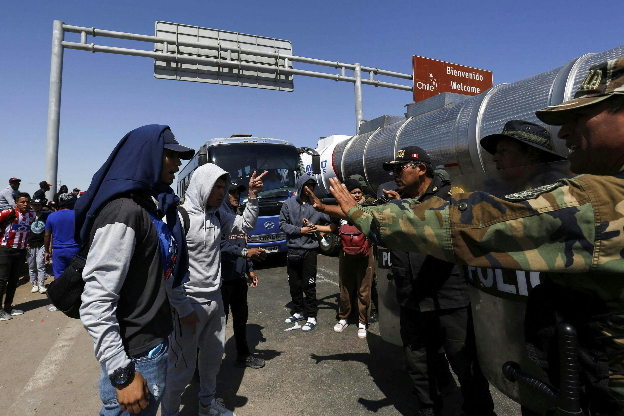 Director ejecutivo de Amnistía Internacional Chile por crisis de refugiados: Este es, junto a Siria, el gran éxodo que ha habido en la historia contemporánea