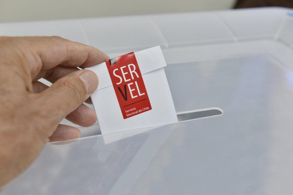 Carabineros y excusas para no ir votar este domingo: “Las únicas que recibimos es si están a más de 200 kilómetros del local de votación”