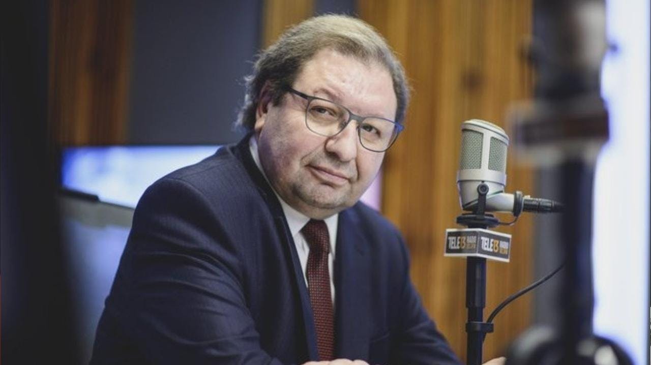 Cavallo por el ex subsecretario Christian Larraín, el viaje del Presidente Boric a Brasil y las elecciones anticipadas en España