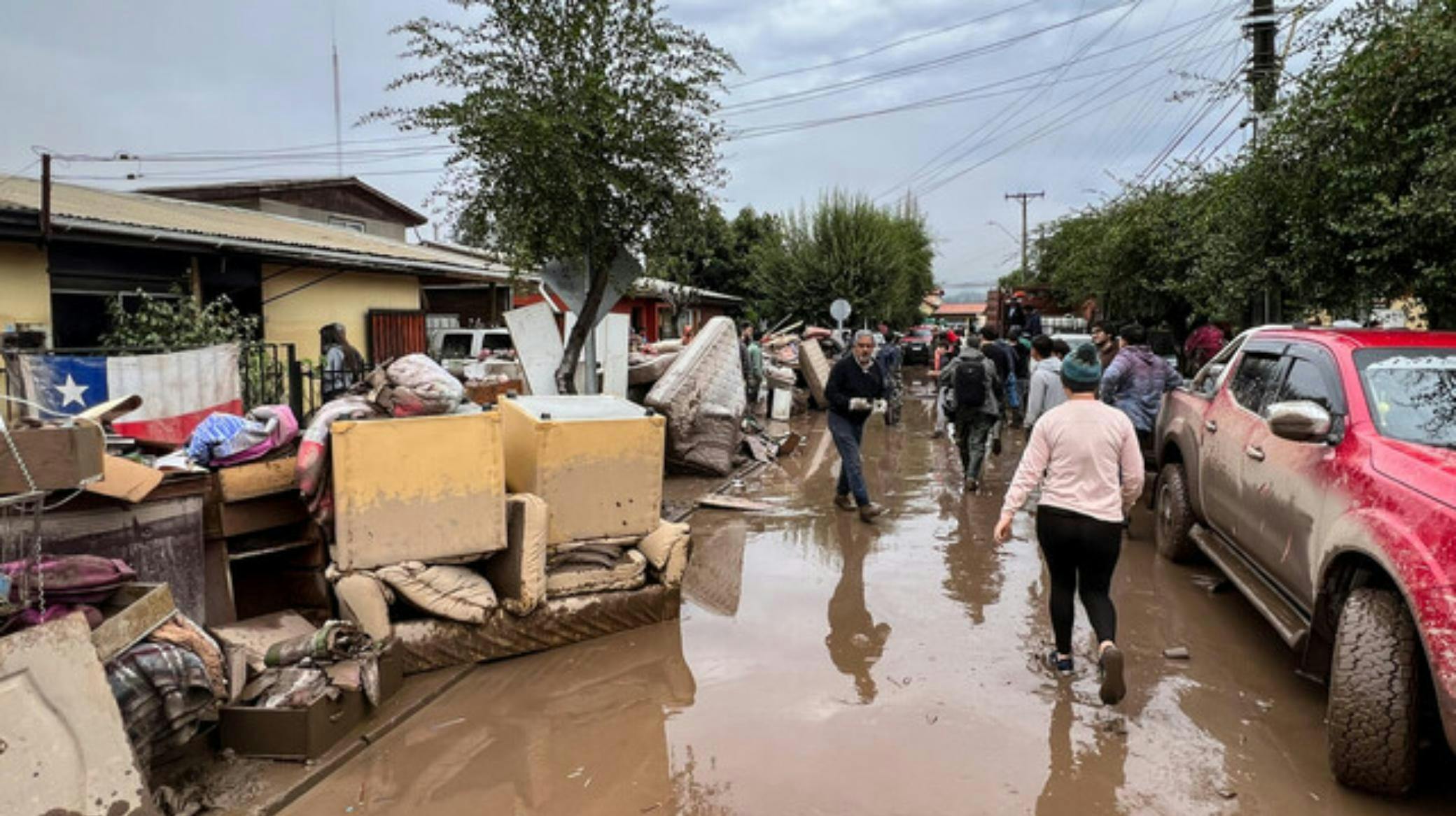 Marcelo Lagos por inundaciones en Licantén: “Si uno habita un lugar con las características topográficas de esa comuna, siempre va a estar expuesto a la inundación de un río”