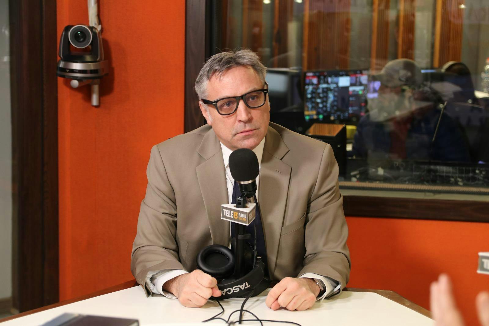 Abogado defensor del ministro de Educación por AC: “Se trata más de una interpelación a la gestión del ministro que podría truncar su vida profesional”