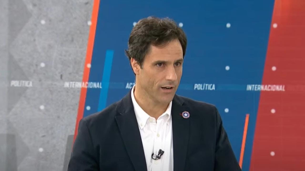 Luis Silva, jefe de bancada de Republicanos en el Consejo Constitucional: “Vamos a hacer el máximo esfuerzo para llegar a un punto de encuentro”