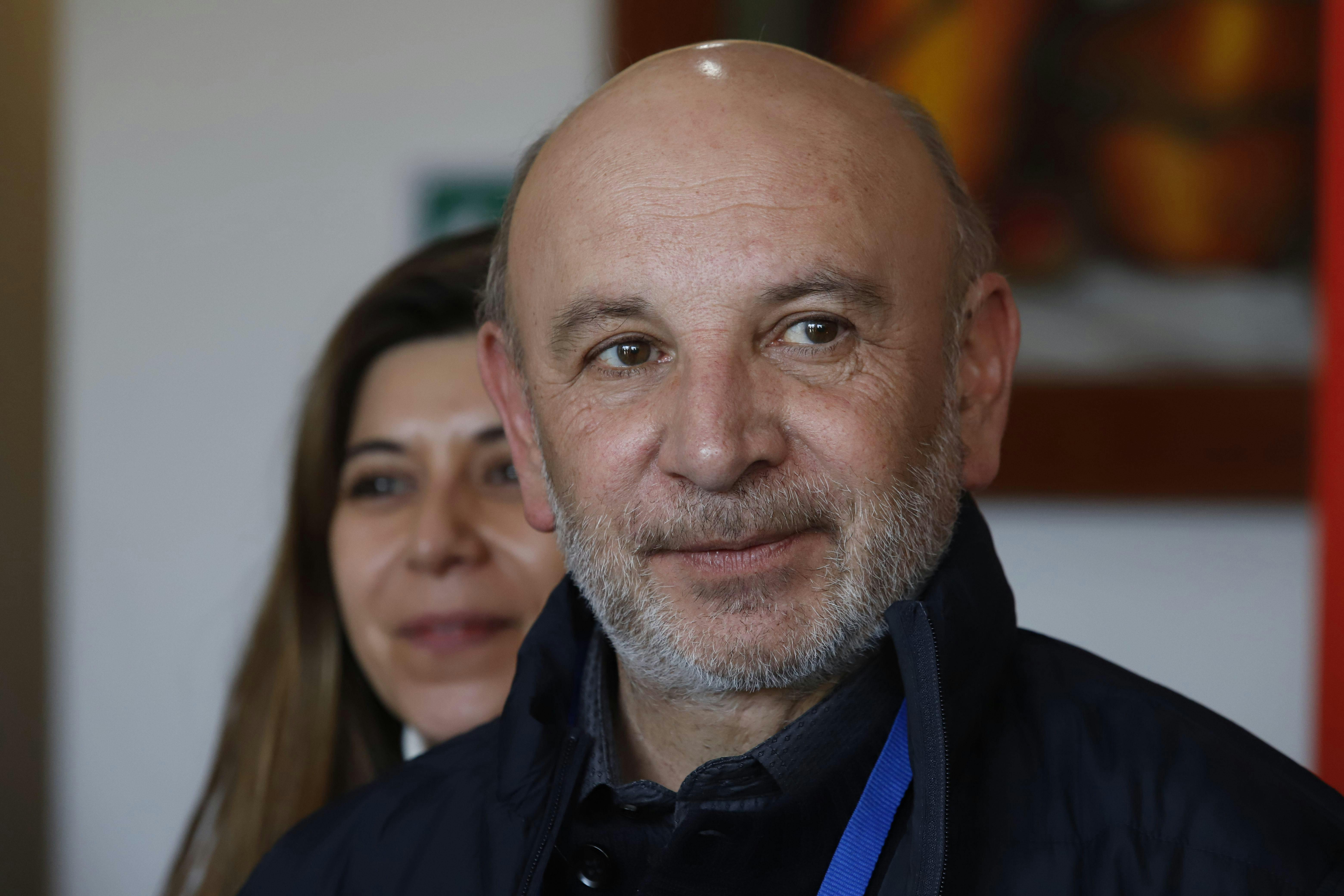 Senador Juan Luis Castro por robo de computadores: “Aquí pareciera que el móvil es de carácter político, de inteligencia, quieren capturar información”