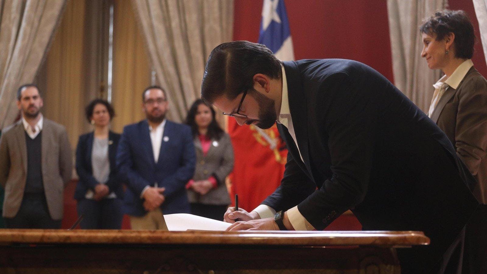 Axel Callís y cambio de gabinete: “El único gesto político es mandar a RD al rincón de la sala”