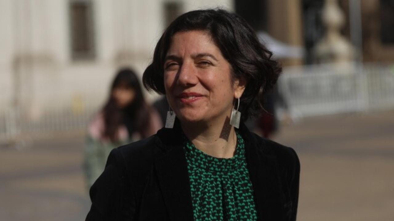 Ministra Etcheverry por Comisión Asesora contra la Desinformación: “La desinformación es un problema complejo y que está vinculado directamente con la libertad de expresión y con el derecho a la infor