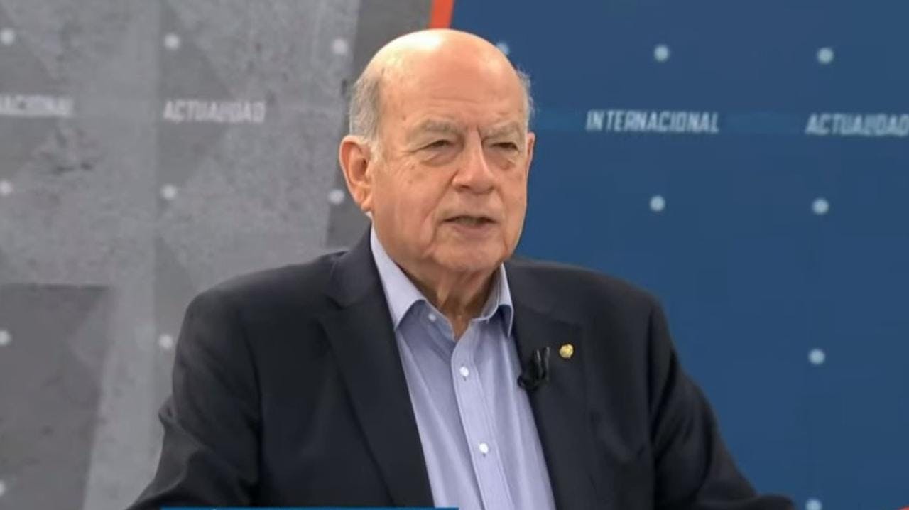 Senador PS, José Miguel Insulza: “Nunca va a haber algo que nos guste en todas sus maneras pero yo hubiera votado a favor de la Constitución de los expertos”