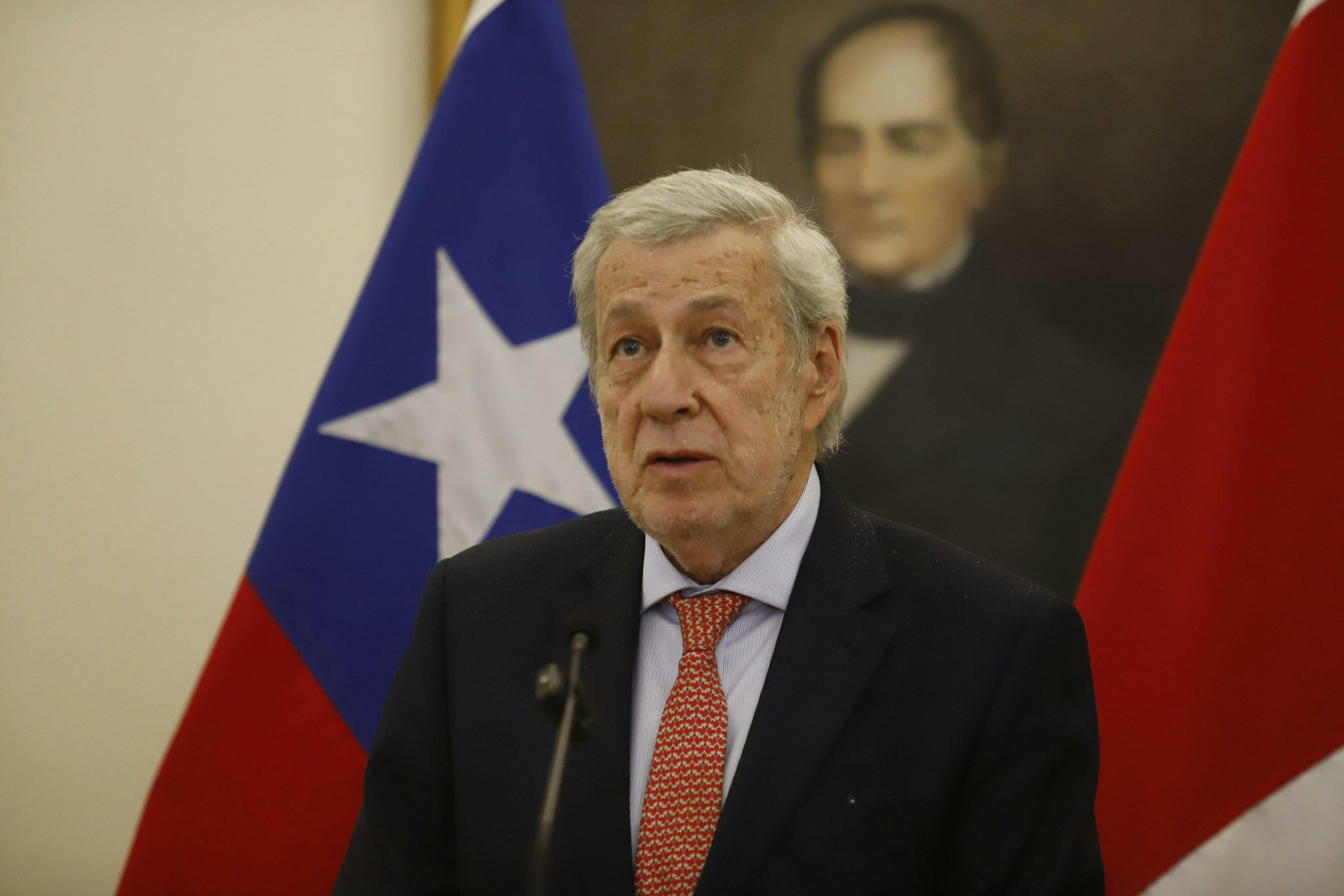 Van Klaveren sobre las críticas del embajador israelí a su comentario sobre crisis en Medio Oriente: “En ningún caso quise igualar el estado de Israel con la Yihad Islámica”