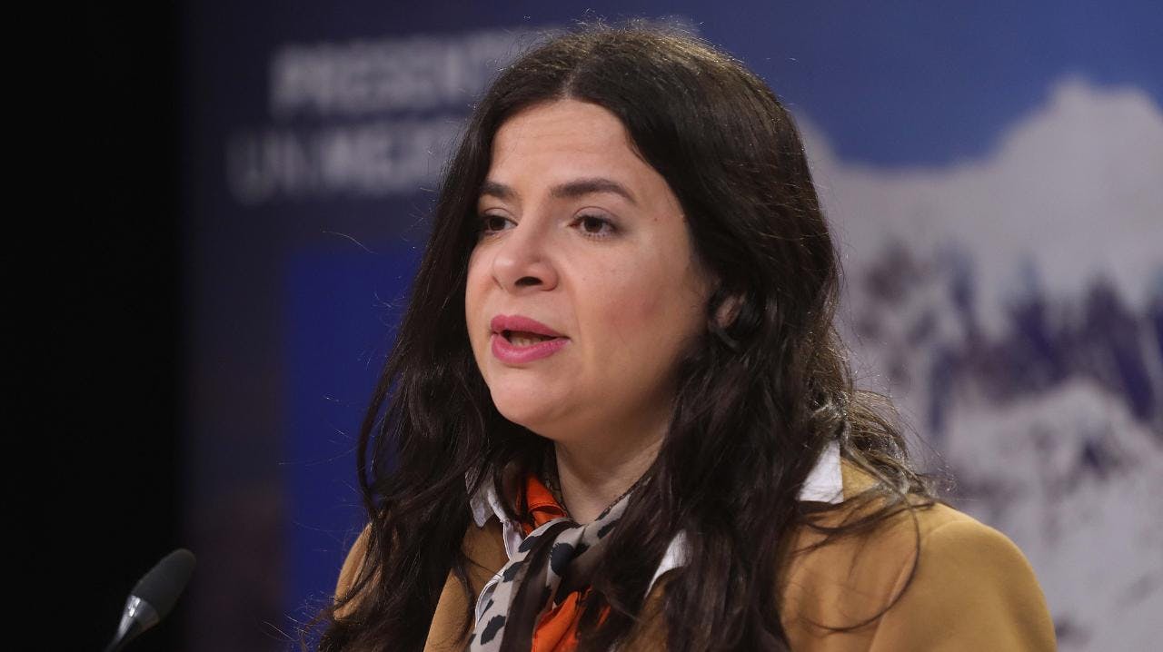 Ministra Orellana por Colo-Colo y caso Thompson: En el comunicado hablan que se recupere, perdón pero él no está lesionado, trató de asfixiar a una persona