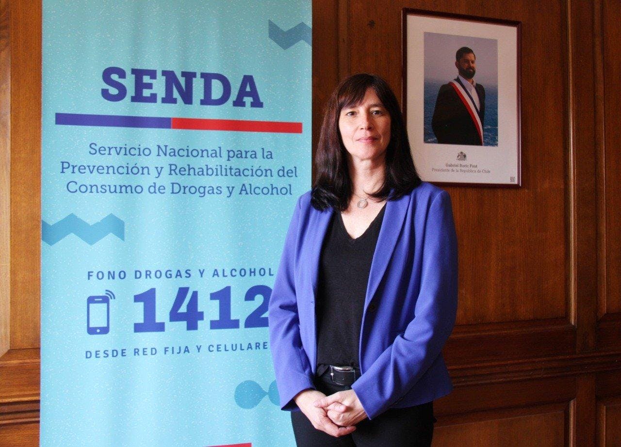 Directora nacional de SENDA por informe de consumo de alcohol: Las percepciones de riesgo aumentan en marihuana, en alcohol, en todas las sustancias