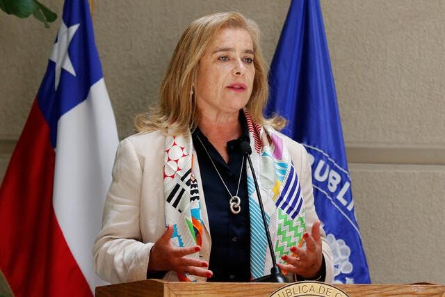 Diputada Weisse (UDI) por encuentros del Gobierno que nos son notificados: Que no sea una forma de tener reuniones, (...) tienen que tenerse donde corresponde