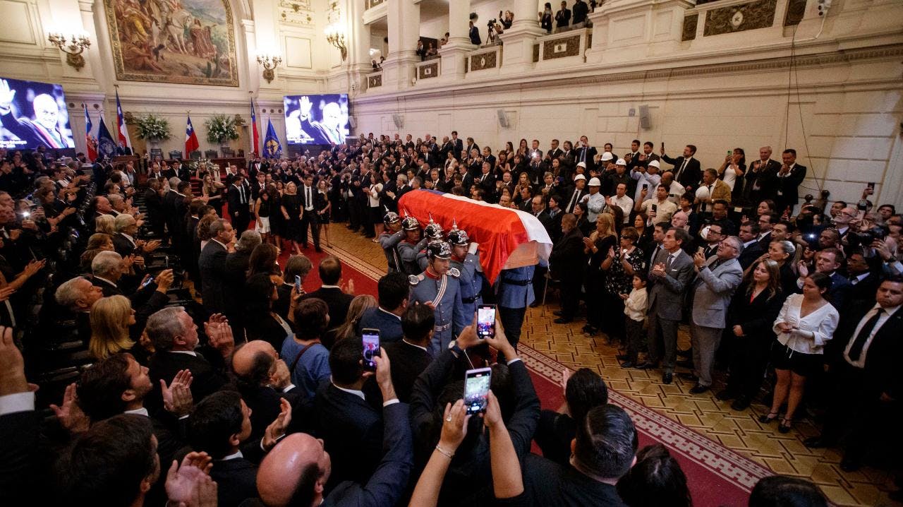 Periodista Alfonso Concha y funeral de Estado al ex Presidente Piñera: “mucha gente que se había visto beneficiada de alguna política pública, se acercó a agradecerle”