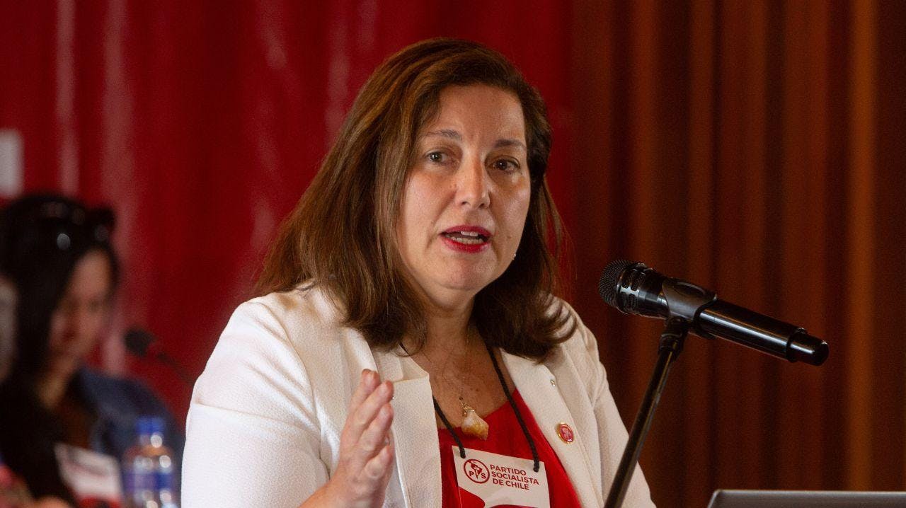 Presidenta del PS por retiro de querellas desde Chile Vamos: Es totalmente improcedente e inadecuado