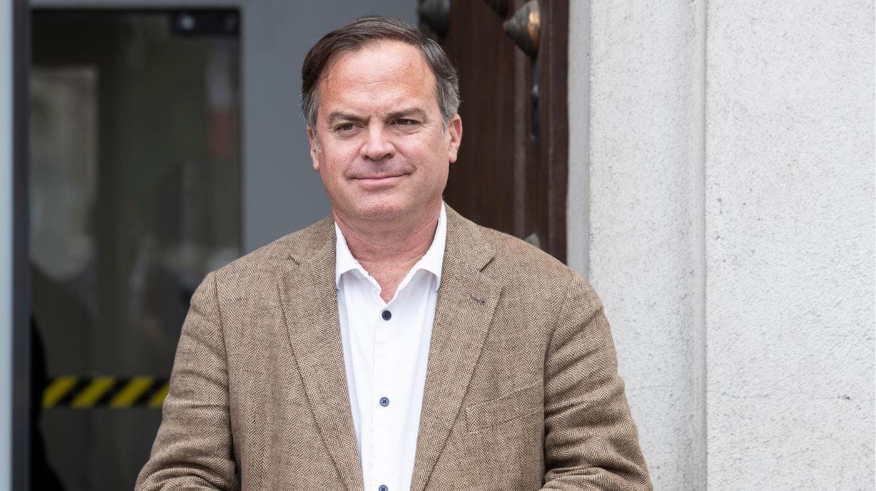 Senador Walker por sanción de Colo Colo: “Revela la incapacidad que tienen los organizadores de discriminar frente aquellos que provocan estos desmanes”