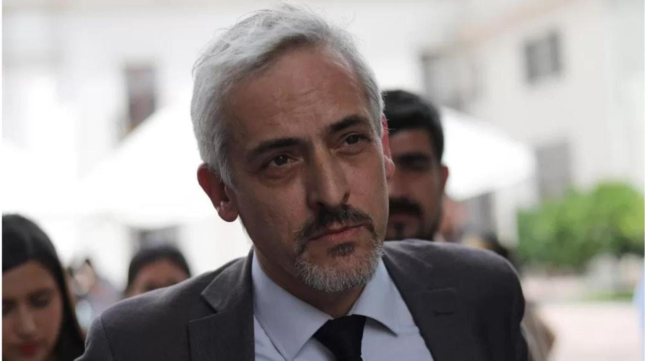 Director del Servicio Nacional de Migraciones por extradiciones de migrantes fuera del país: “Tenemos una capacidad limitada para materializar las expulsiones”