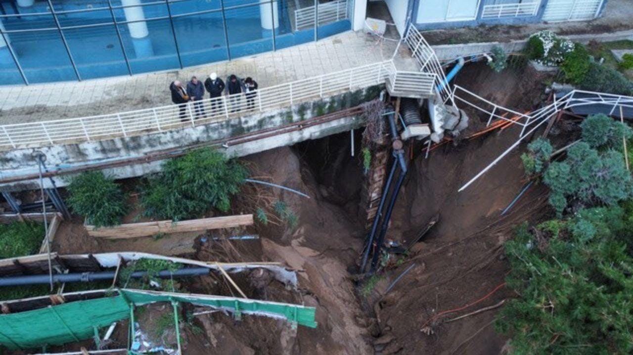 Administrador edificio Euro Vista por socavón en Viña del Mar: “El principal problema que hay acá es la acumulación de agua lluvia”