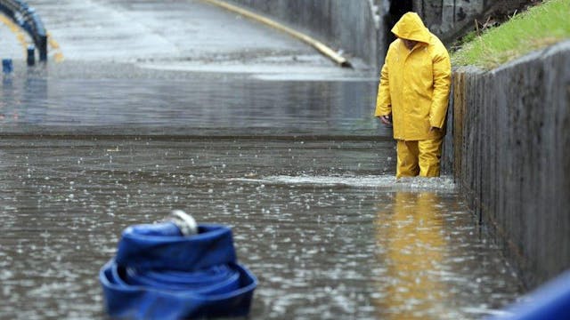 Agroclimatólogo Patricio González: "Hay que pensar si las ciudades están preparadas para estas lluvias que va a ser la tónica en el futuro".