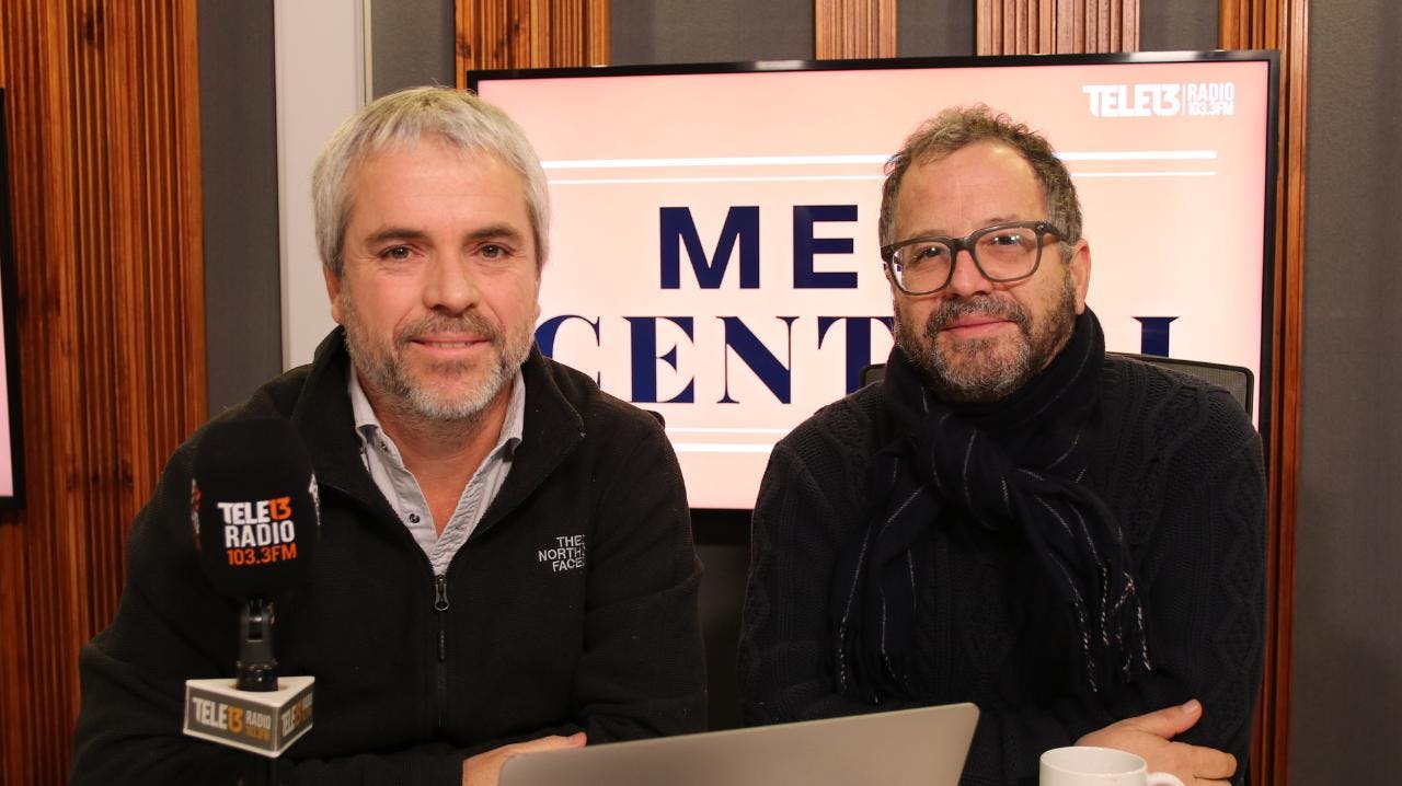 Blumel y Fernández por el escenario actual del Gobierno y los cambios en las prioridades de La Moneda