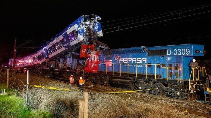 Experto por paralización de EFE tras fatal accidente: “Da cuenta que la tecnología y los procedimientos no son adecuados”