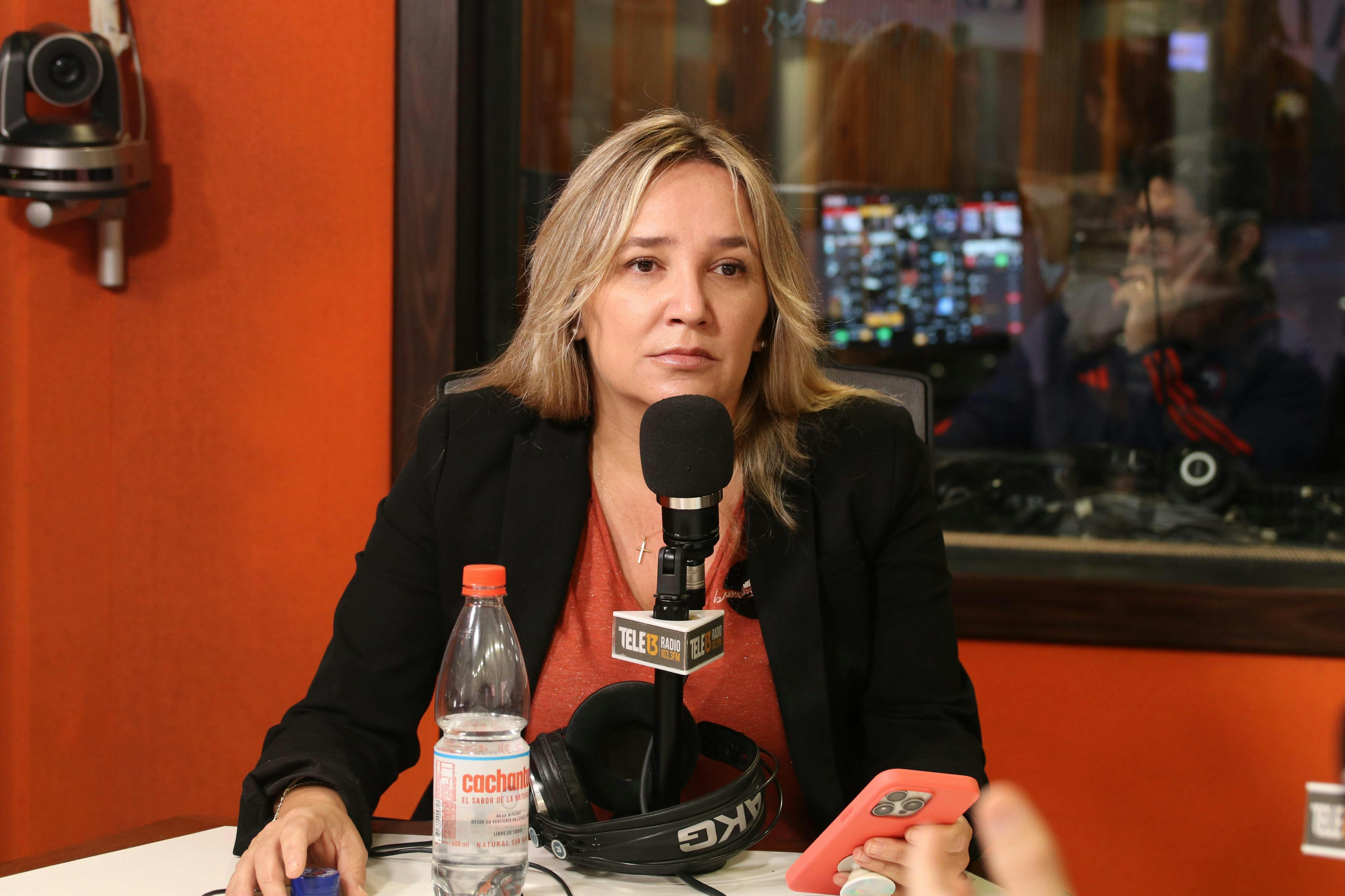Hoffmann (UDI) por críticas de alcalde Carter a Matthei: “Lleva un par de semanas de furia, no sé si tiene algún problema con las mujeres”
