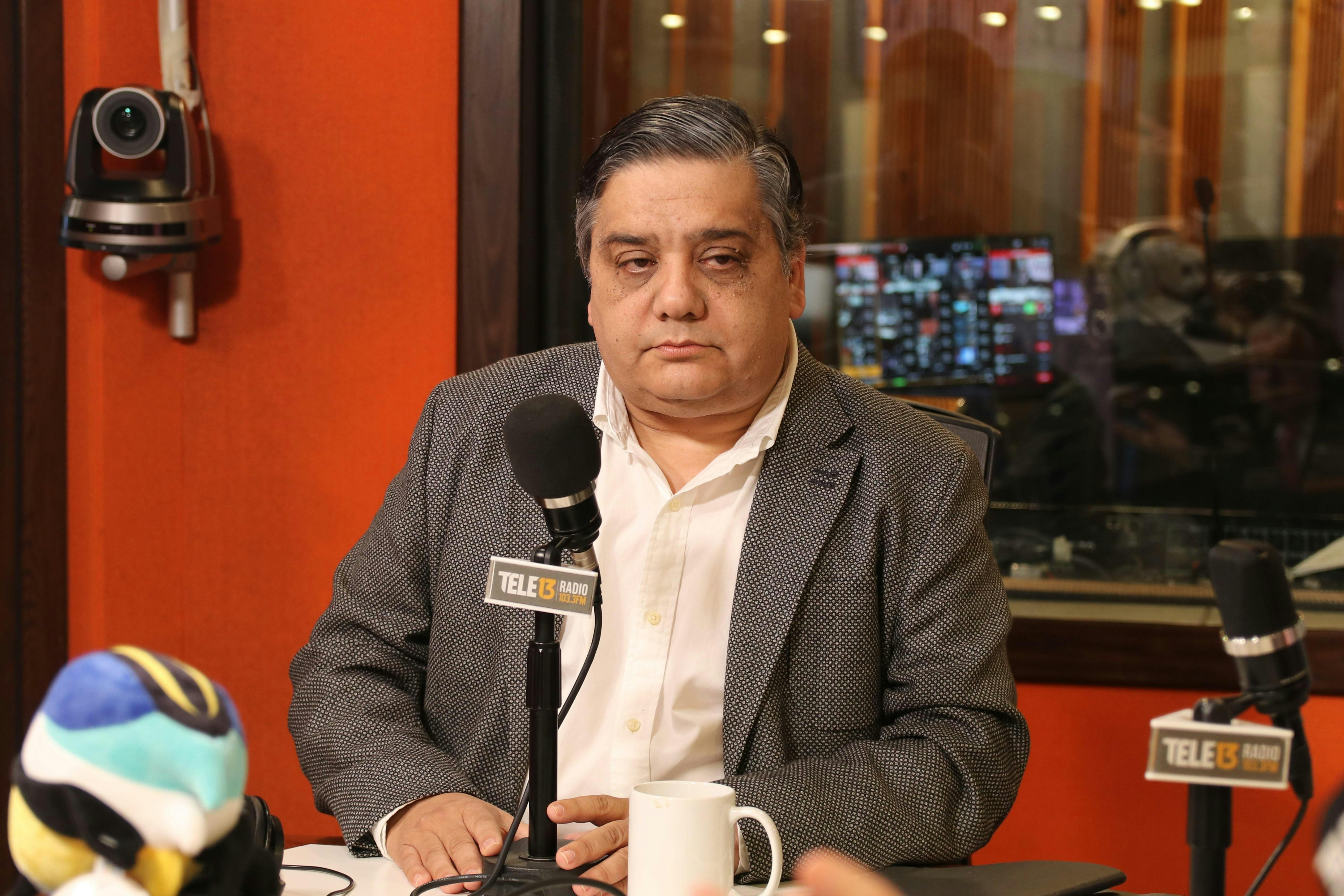 Economista David Bravo por aumento del sueldo mínimo: “Es una medida muy temeraria”