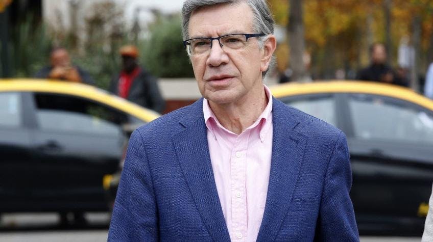 Las estrategias más 'creativas' de los alcaldes: Joaquín Lavín y un historial de inventos