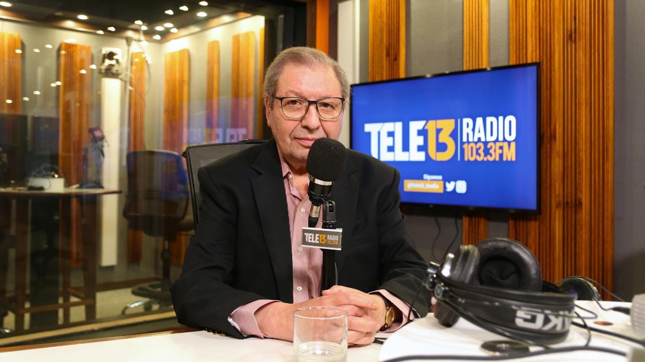 Ascanio Cavallo por veto presidencial para reponer el voto obligatorio y la candidatura de Claudio Orrego a la Gobernación de la RM