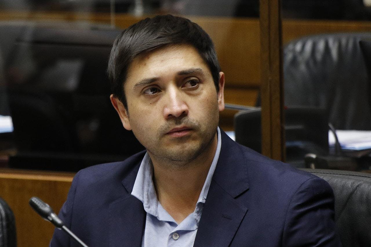 Diputado Calisto (Demócratas) por séptimo retiro: “Votaría a favor porque hoy día existe una incertidumbre absoluta respecto al modelo de administración de pensiones”