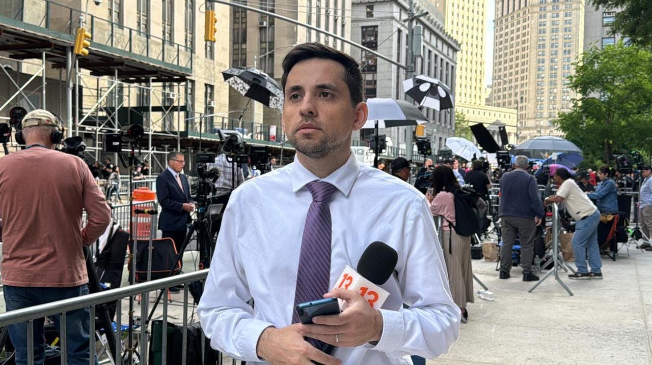 José María del Pino por la influencia de los Obama en la campaña presidencial de Kamala Harris