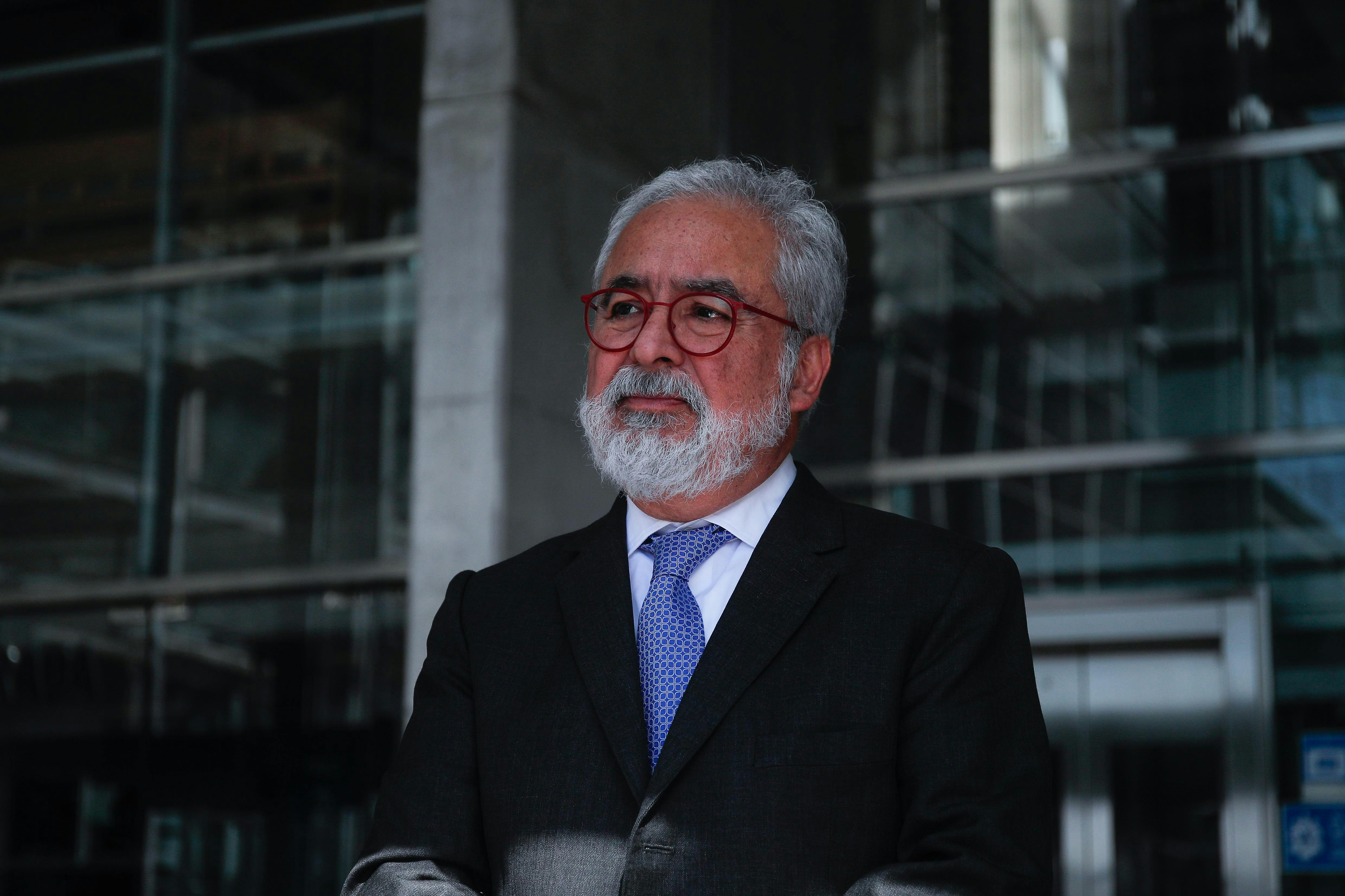 Abogado querellante por el SII en el Caso Audio: “La última declaración de renta de Luis Hermosilla fue presentada el 29 de abril de este año, después de destapado el caso”