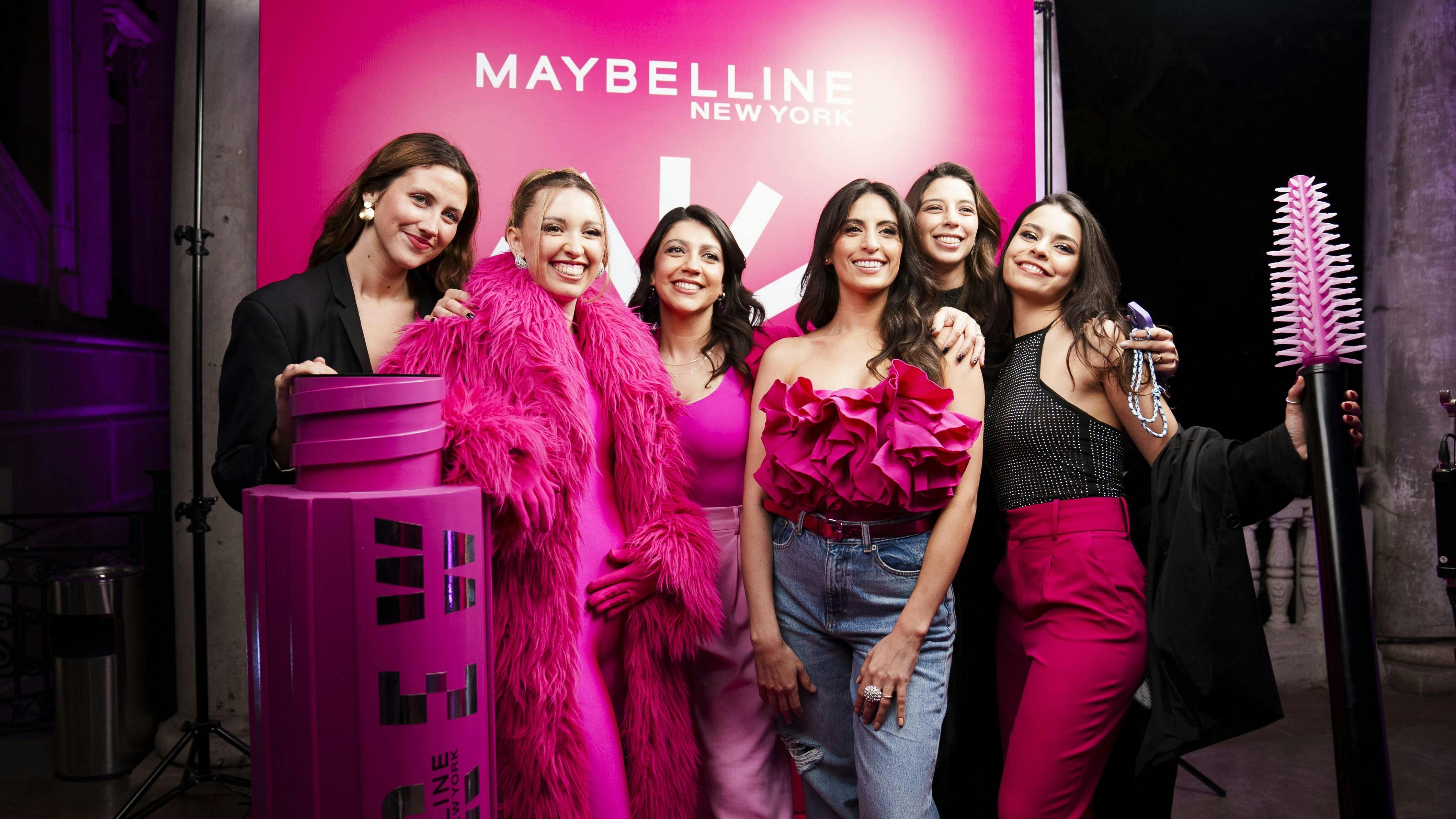 Un lanzamiento explosivo: Lash Sensational Firework de Maybelline New York