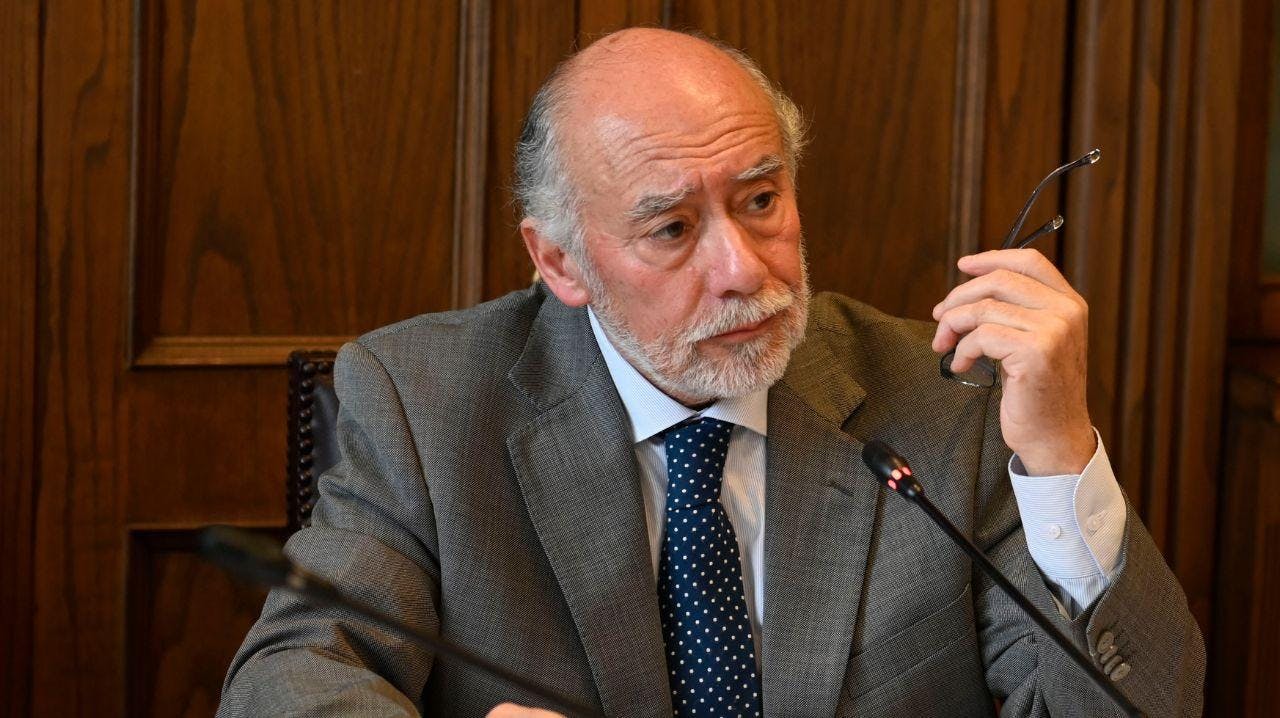 Senador Flores (DC) por balacera en Puente Alto y amenazas a Cesfam: “Empieza a no solo a generarse una sensación, sino una realidad de pérdida de la presencia del Estado”