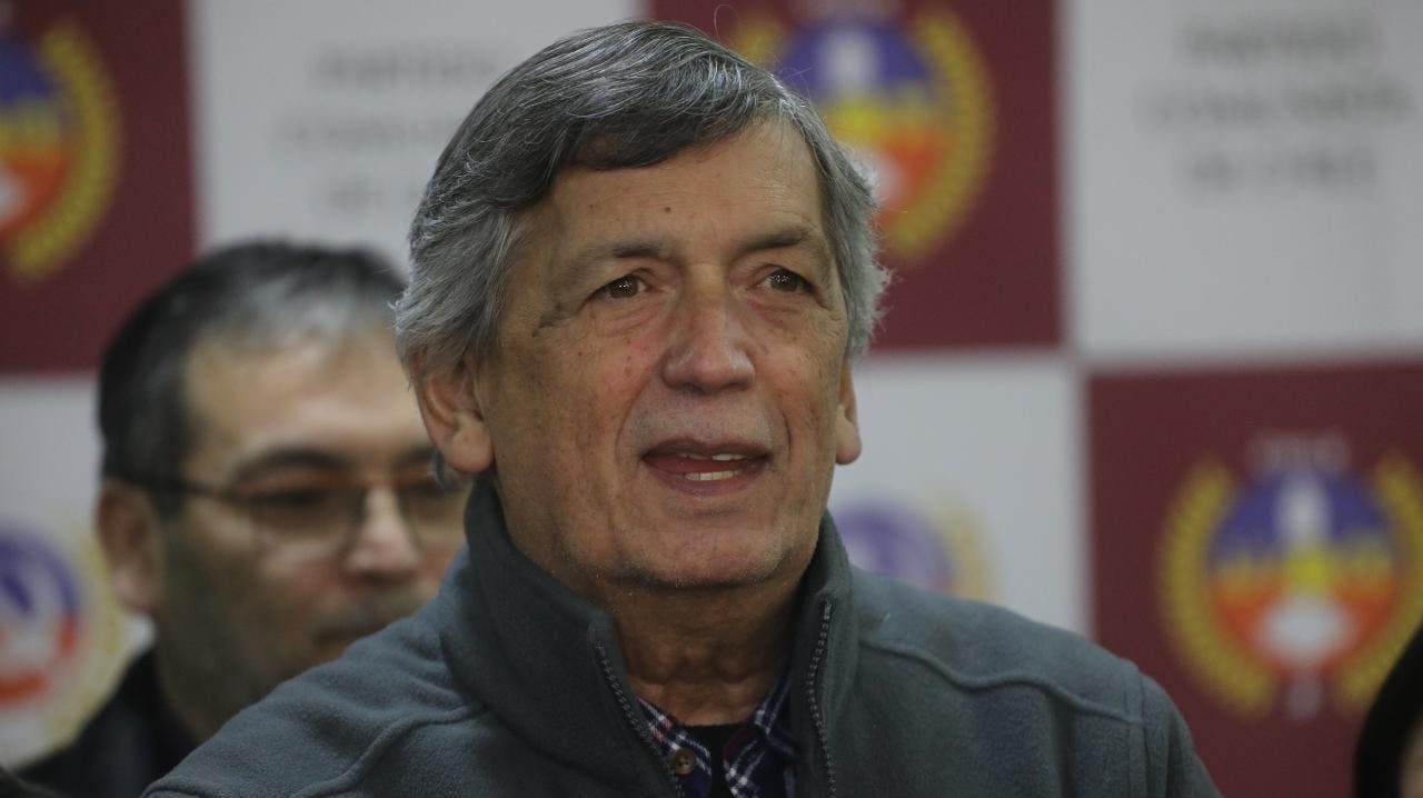 Lautaro Carmona, presidente PC: Hoy día se eligen gobernadores. No es primaria presidencial ni plebiscito al Gobierno