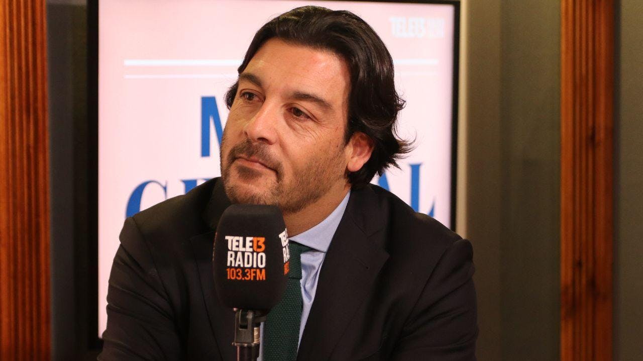 Diputado Leiva por denuncia de acoso sexual contra el Presidente Boric: “Si es que hubiera sido delito, han transcurrido más de 10 años, por tanto estaría prescrito”