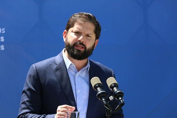 Director de Derechos Digitales por denuncia contra Boric:  Los delitos habrían prescrito hace mucho tiempo
