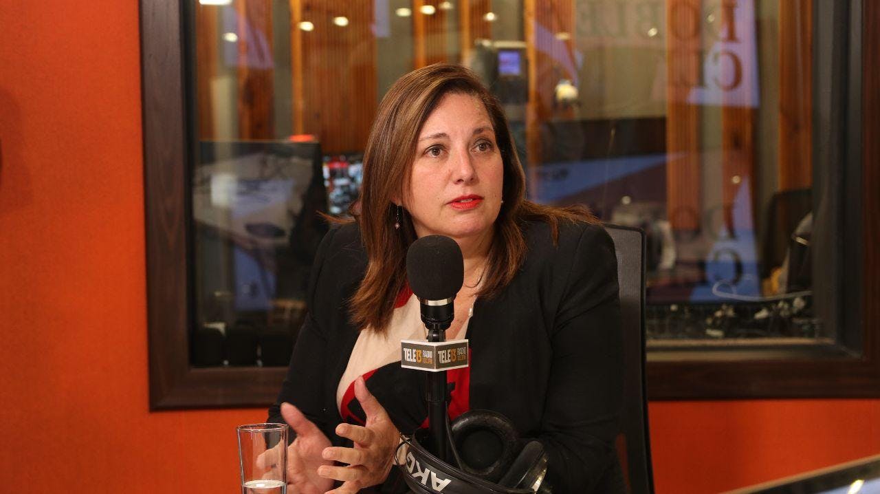 Senadora Vodanovic por candidatura presidencial de Bachelet: No queremos aparecer presionando a la Presidenta públicamente”