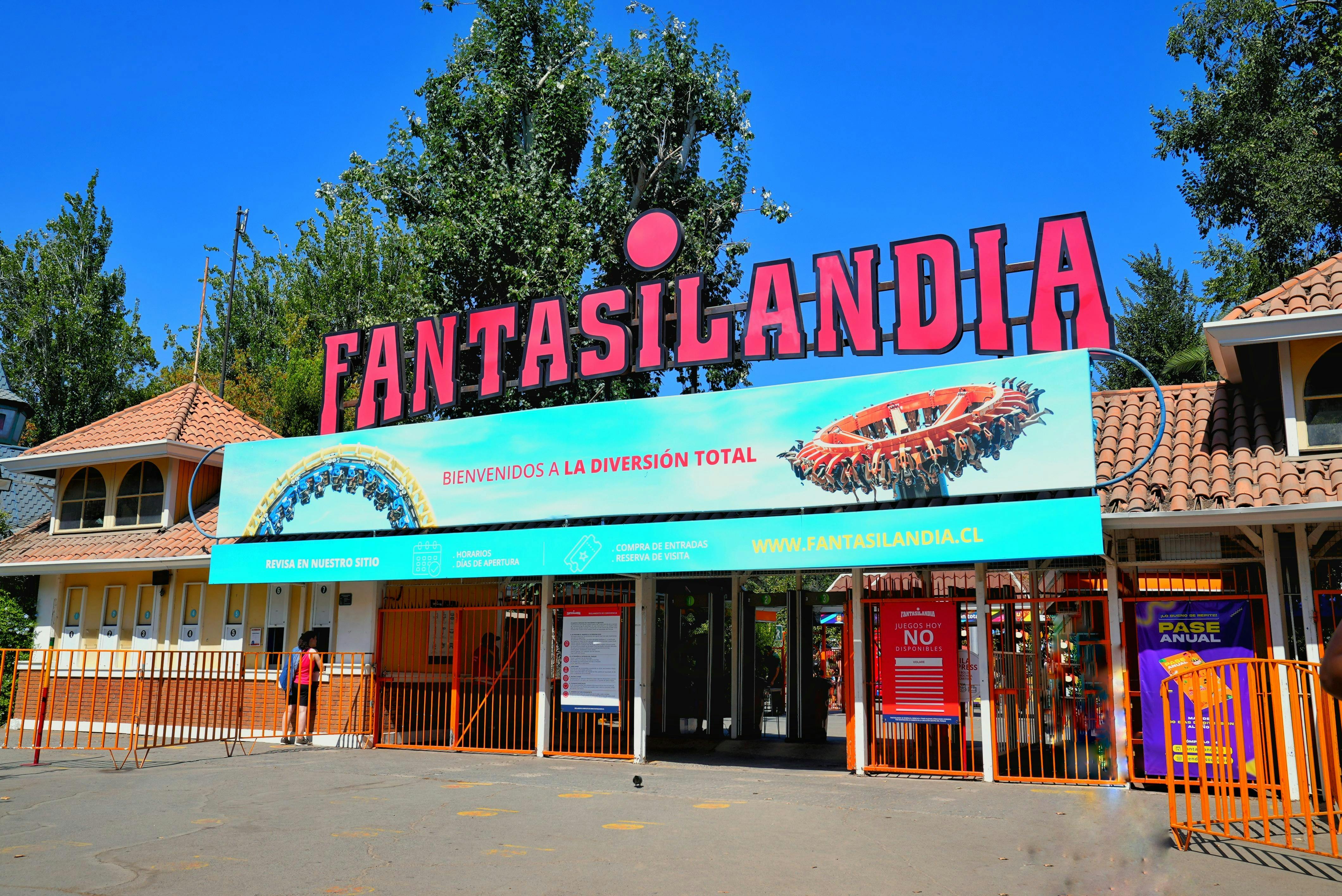 Este verano conviértete en protagonista de la diversión junto a tu familia en Fantasilandia