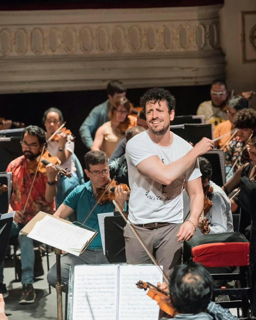 Paolo Bortomeolli y su rol en el Festival de Viña: “Si nos dan los espacios, sería costumbre hablar de música clásica”