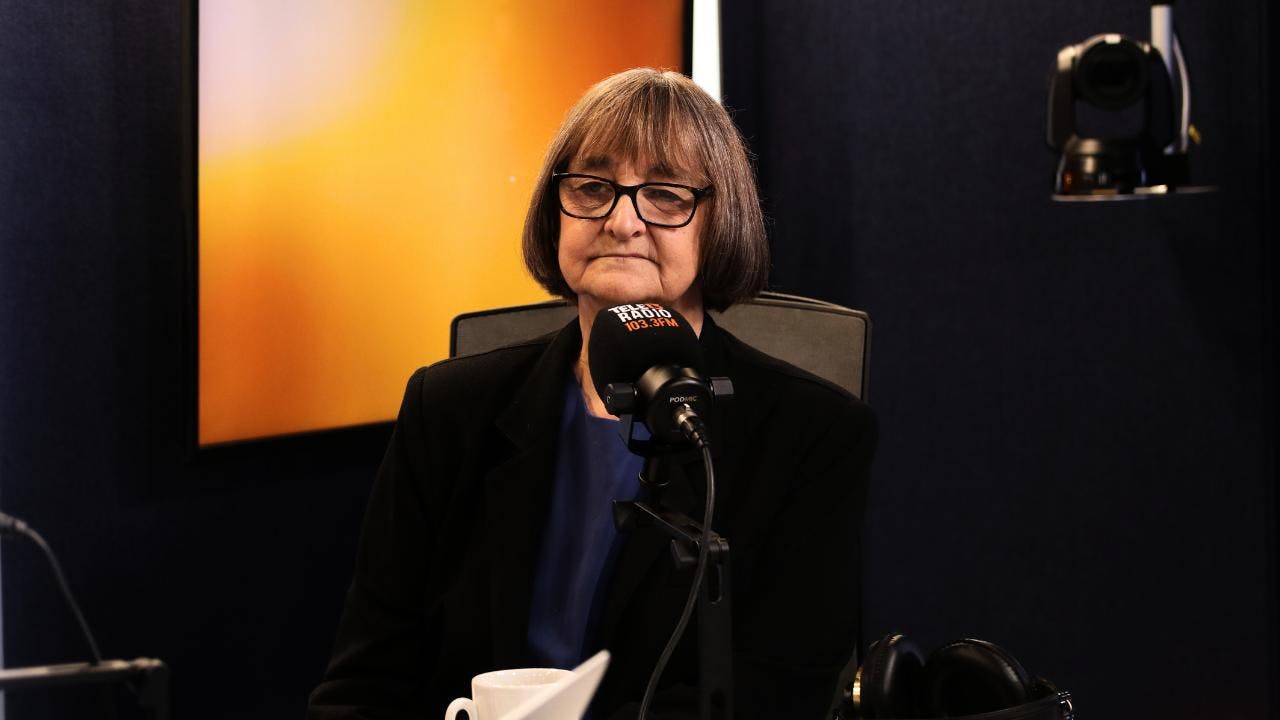 Rosa Devés: "Si la Universidad de Chile se elitiza, deja de ser la Universidad de Chile"