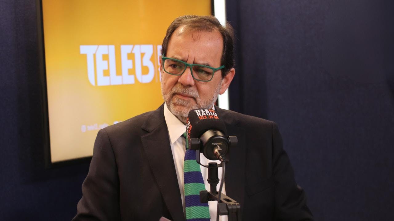 Jaime Mulet por relaciones con Israel: "No pondría en riesgo el debilitamiento de la capacidad militar de Chile (...) no es llegar y cortar las relaciones"