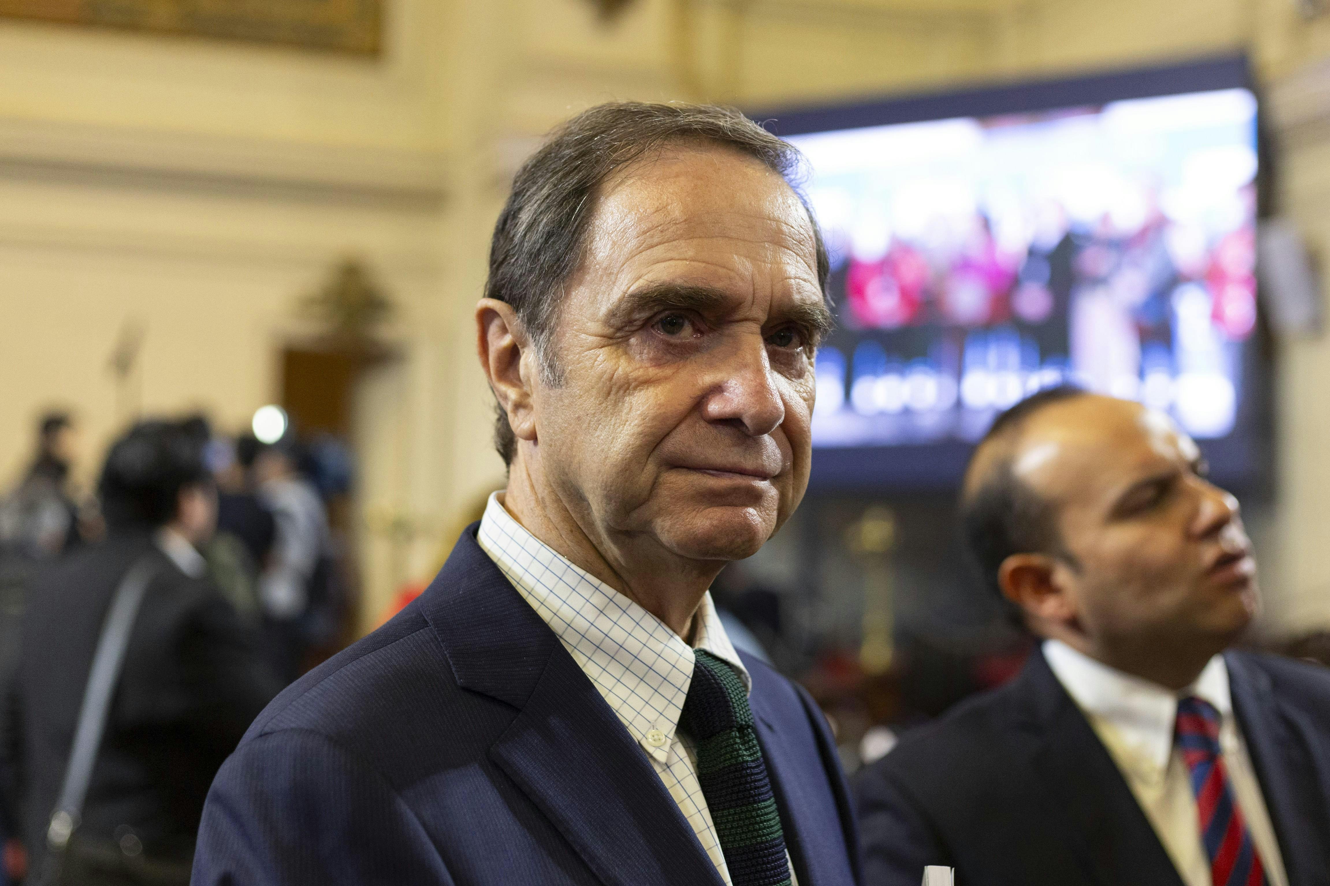 Exministro Hernán Larraín por proyecto de reforma al sistema notarial: “No quieren que haya competencia para poder mantener su monopolio, su privilegio”