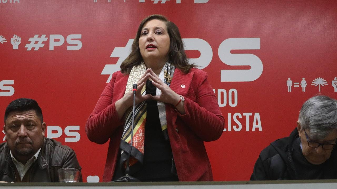 Senadora Vodanovic (PS) por relación del Socialismo Democrático y el Frente Amplio: "Me gustaría que mostráramos las diferencias con la derecha"